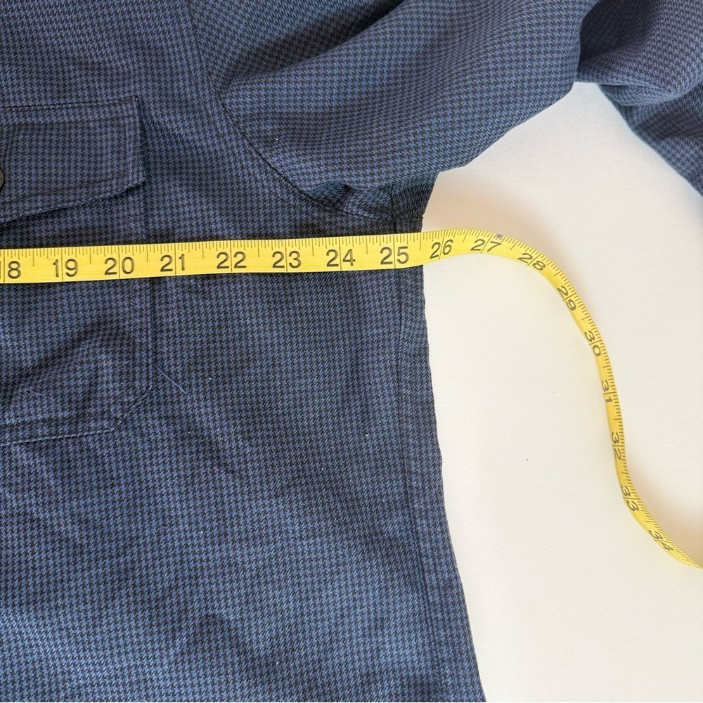 L.L. Bean Men’s Blue Check Button-Up Shirt Size L Regular - Picture 6 of 8